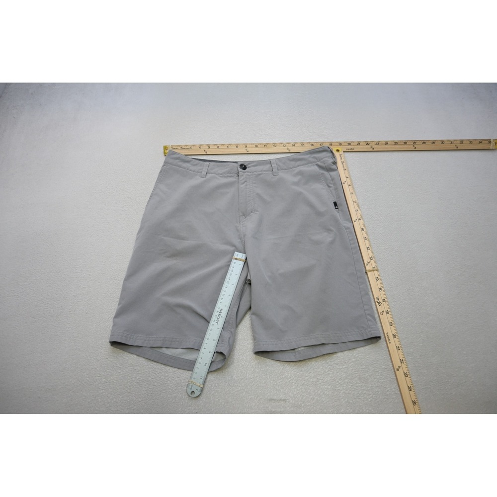 Quiksilver Amphibian Shorts Mens 34 Gray 4-Way Stretch Hybrid Casual Excellent